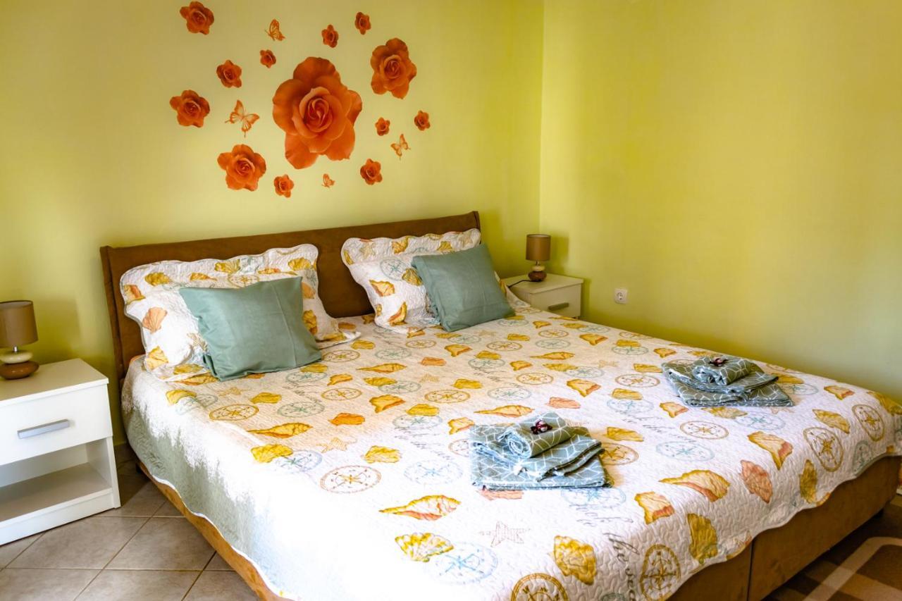 Vacation Home Grill & Chill With 350M2 Garden With Bbq Novi Vinodolski Ngoại thất bức ảnh